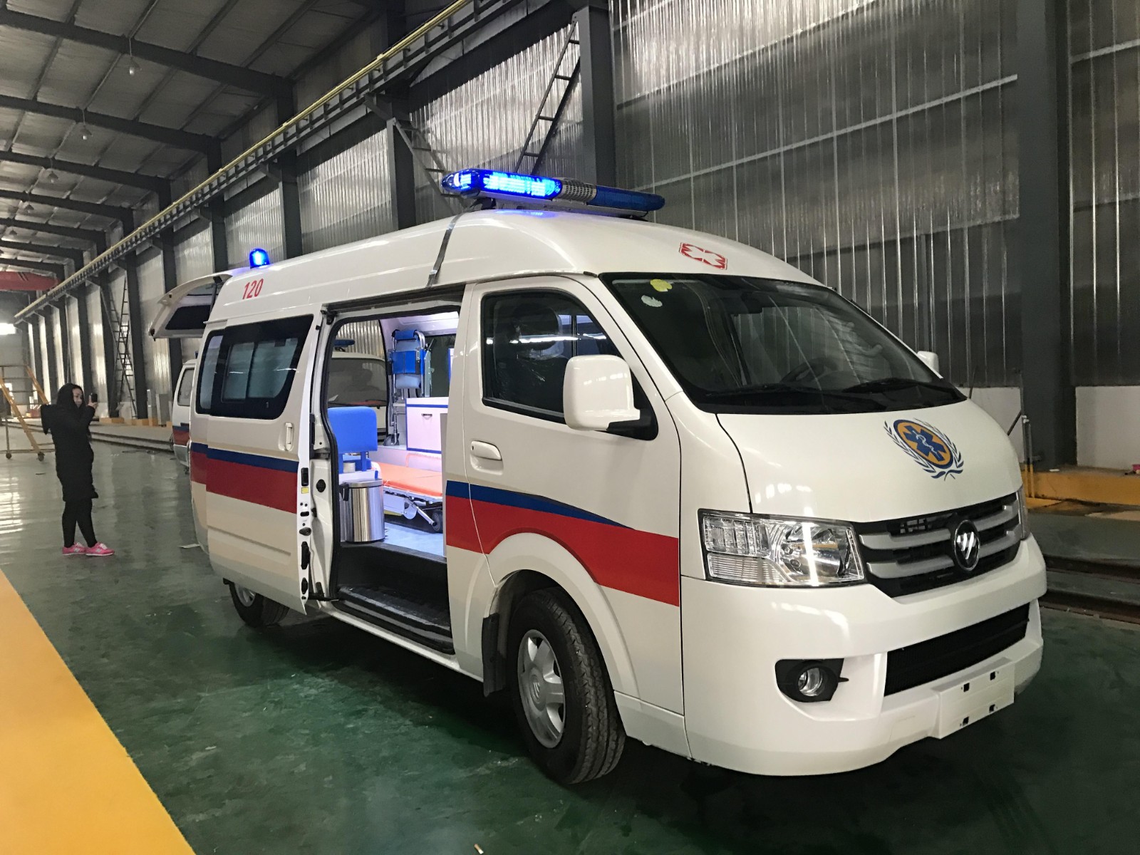 大余县救护车转院